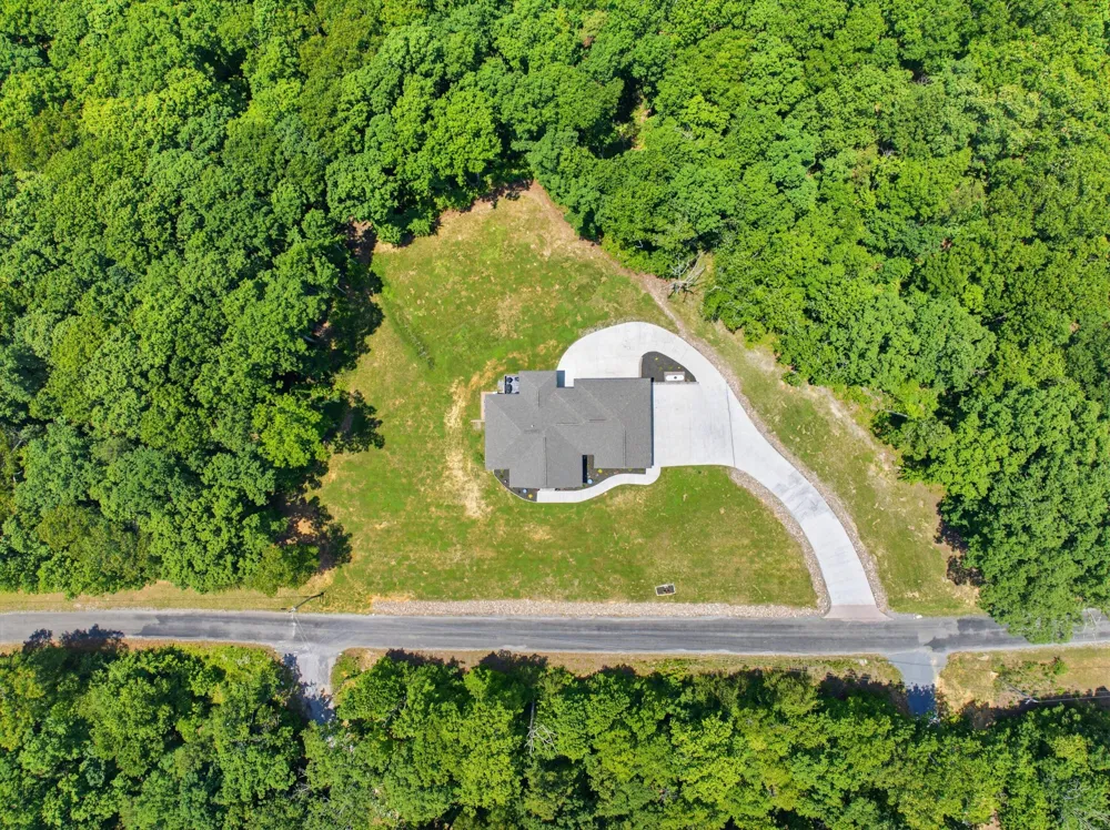 430 Gray Creek Road Graysville, TN 37338