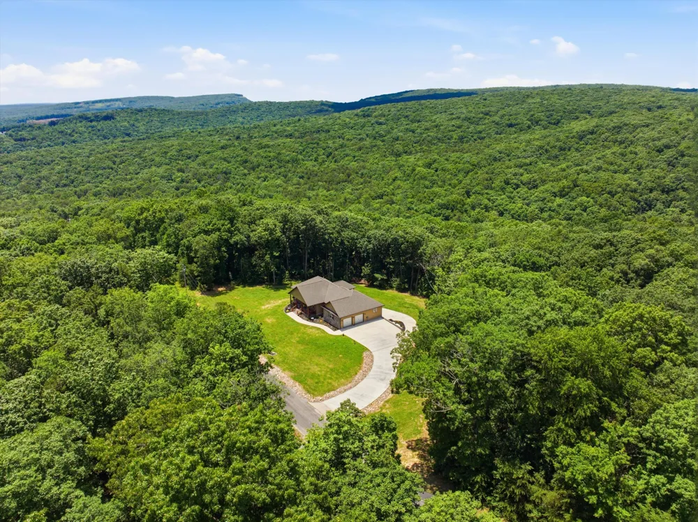 430 Gray Creek Road Graysville, TN 37338