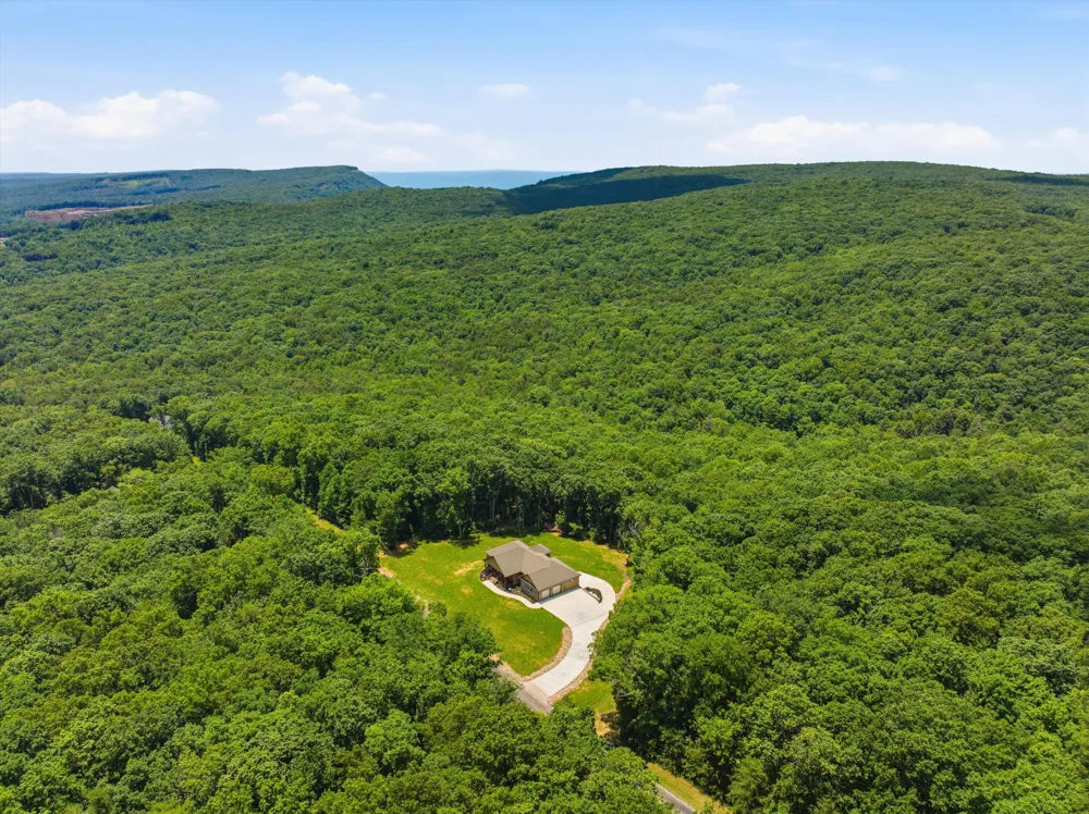430 Gray Creek Road Graysville, TN 37338