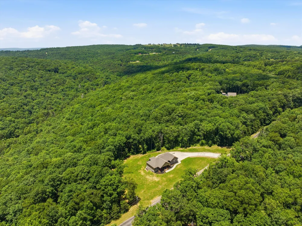 430 Gray Creek Road Graysville, TN 37338