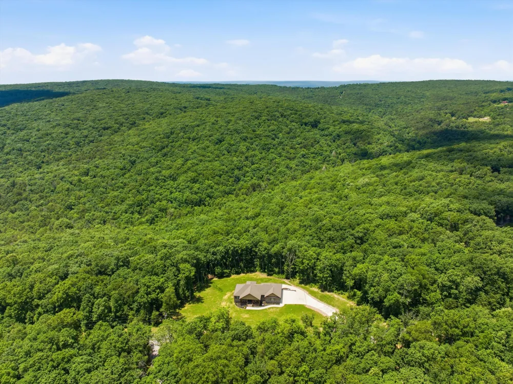 430 Gray Creek Road Graysville, TN 37338
