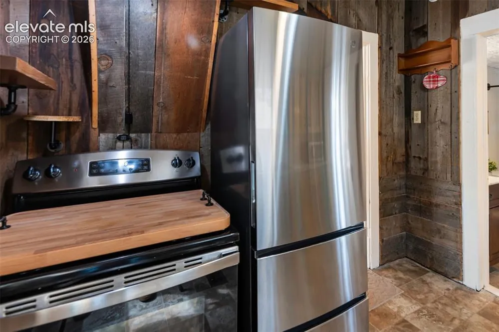 138 W May Avenue Cripple Creek, CO 80813