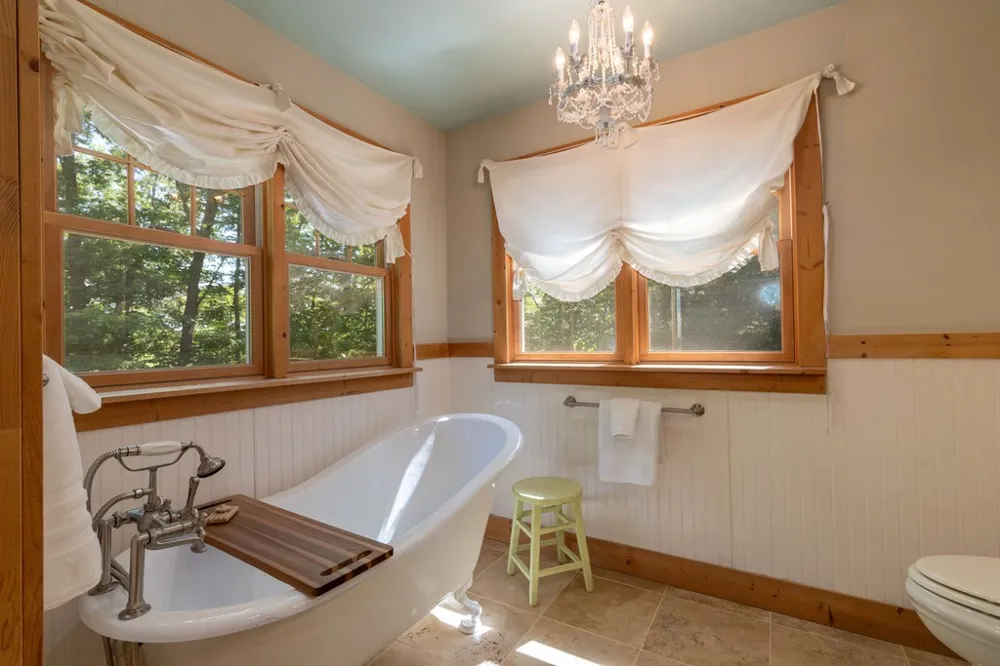 Hidden View Lane Almond, NC 28702