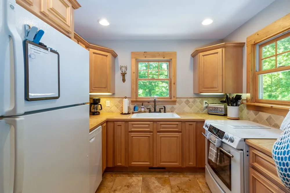 Hidden View Lane Almond, NC 28702