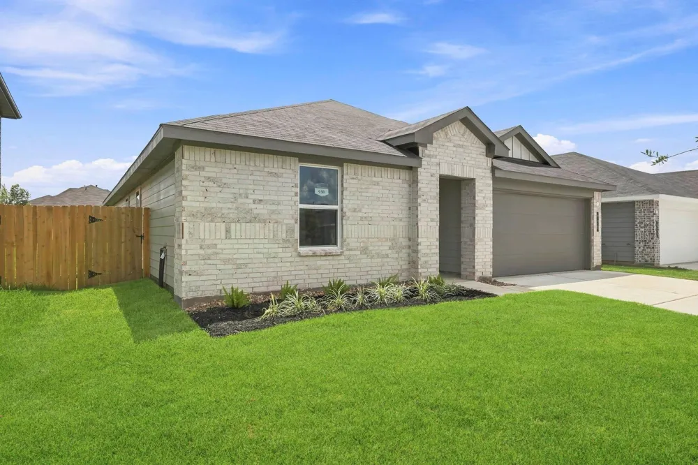 930 Sutherland Falls Street Conroe, TX 77303