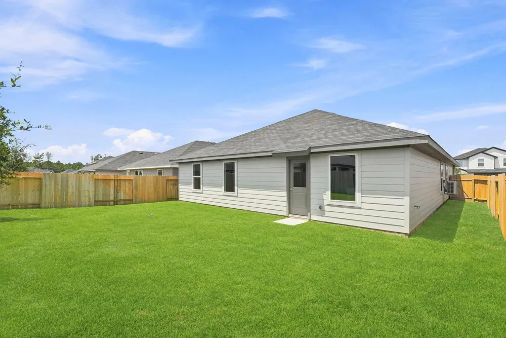 930 Sutherland Falls Street Conroe, TX 77303