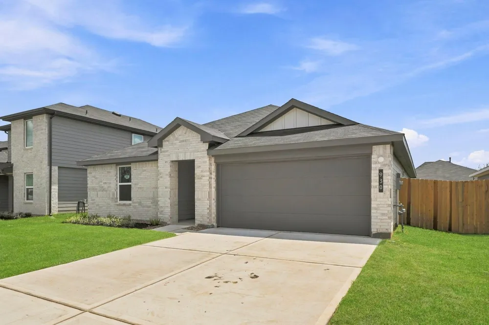 930 Sutherland Falls Street Conroe, TX 77303