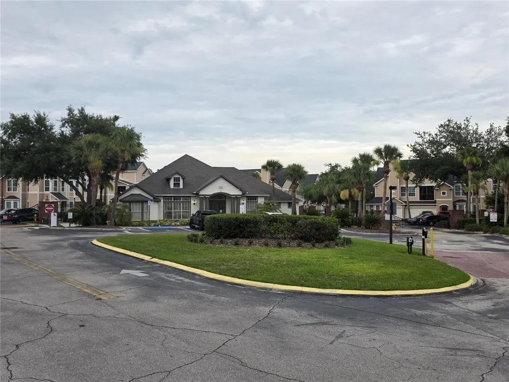 1101 VINTAGE VILLAGE LANE #110 Ocoee, FL 34761