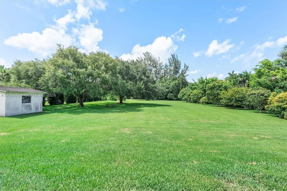 13821 Mustang Trl Southwest Ranches, FL 33330