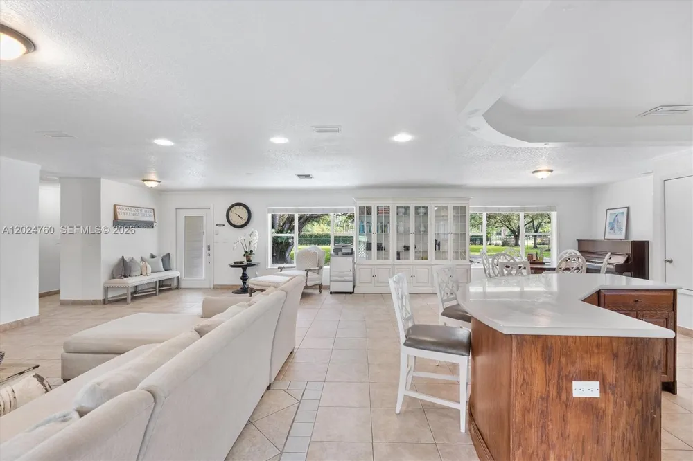 13821 Mustang Trl Southwest Ranches, FL 33330