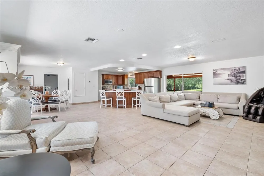 13821 Mustang Trl Southwest Ranches, FL 33330