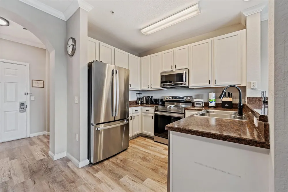 14200 AVALON ROAD #409 Winter Garden, FL 34787