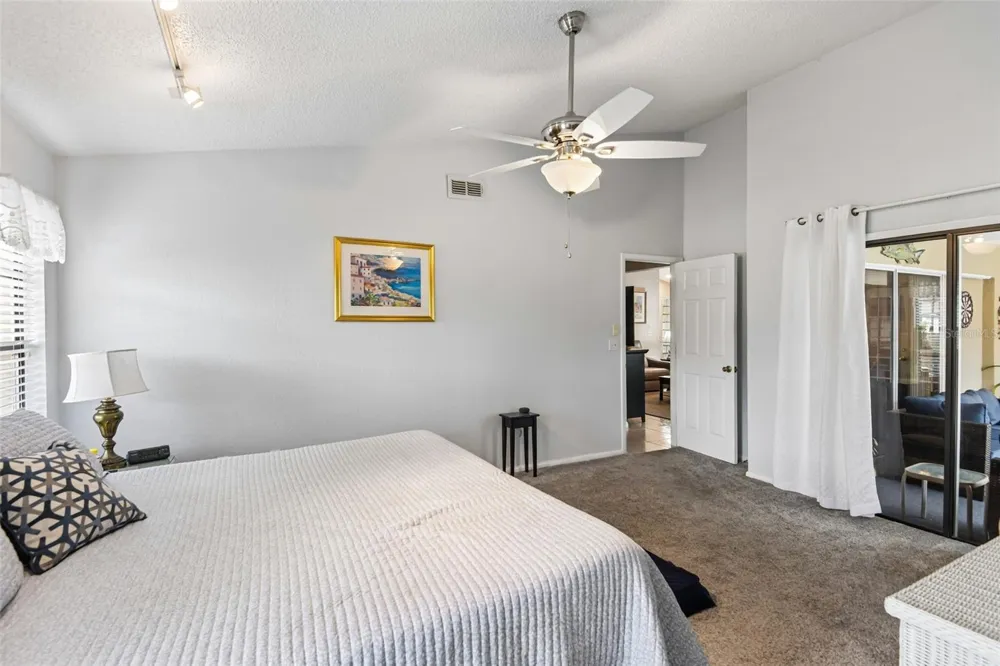 12596 93RD WAY Largo, FL 33773