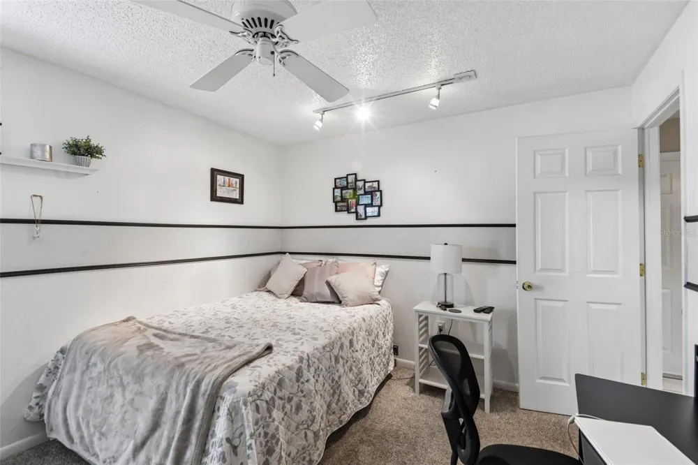 12596 93RD WAY Largo, FL 33773