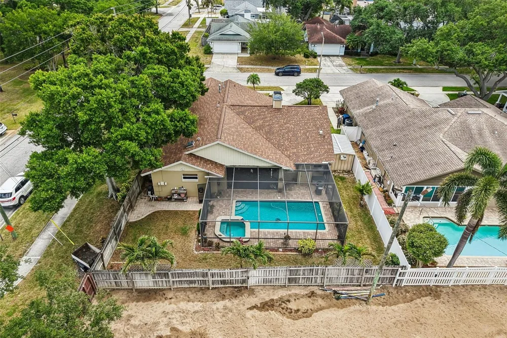 12596 93RD WAY Largo, FL 33773
