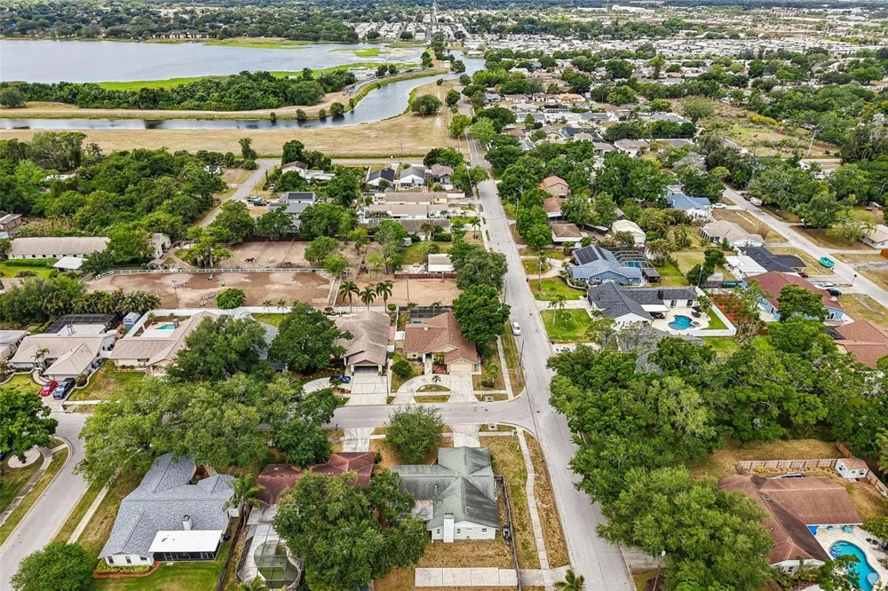 12596 93RD WAY Largo, FL 33773