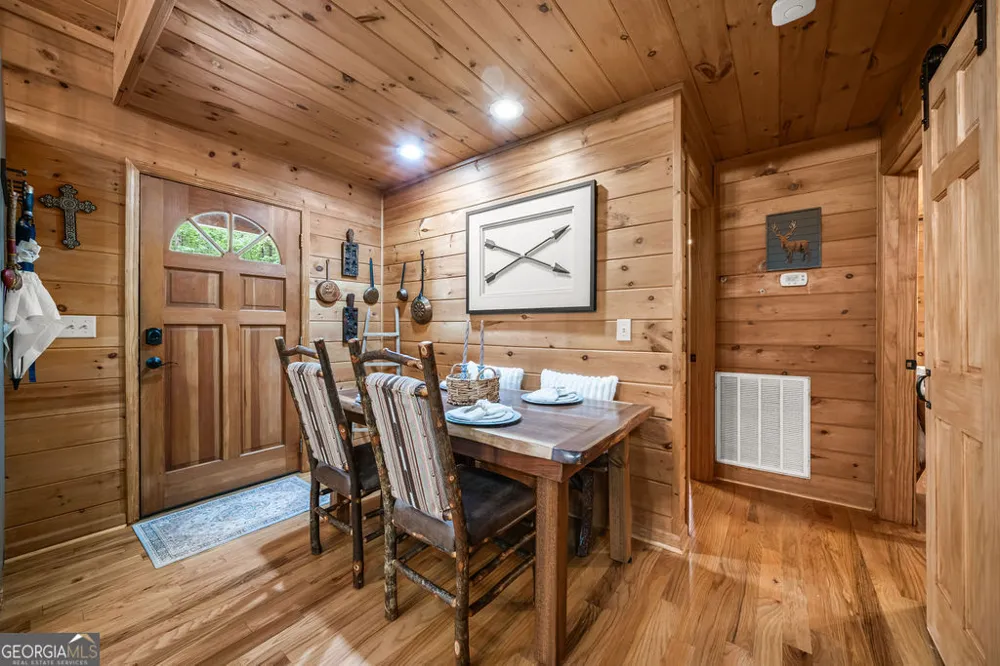 73 Horizon LN Epworth, GA 30541
