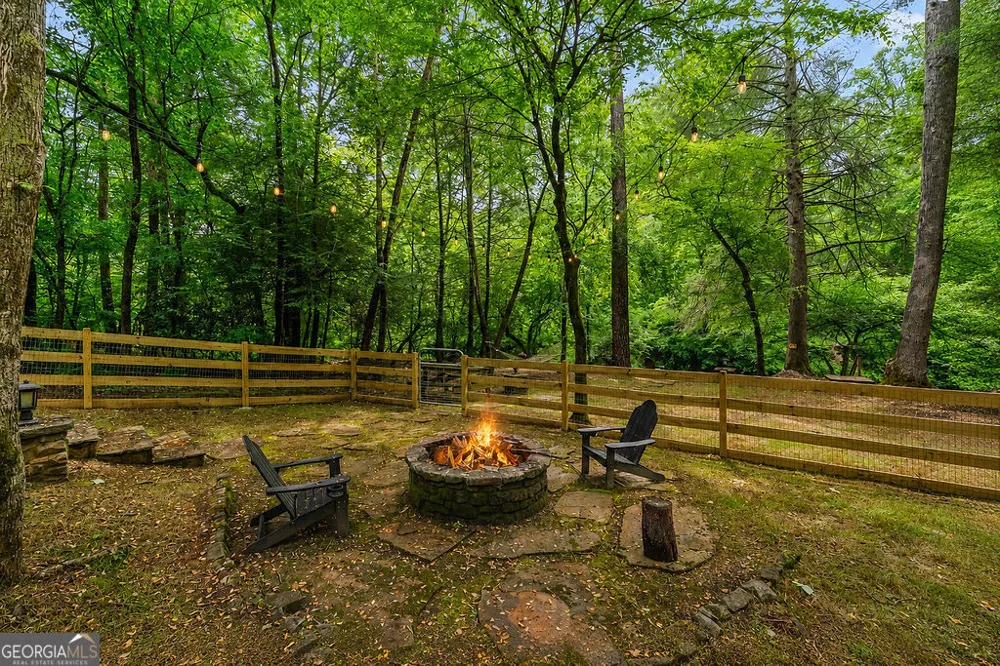 73 Horizon LN Epworth, GA 30541