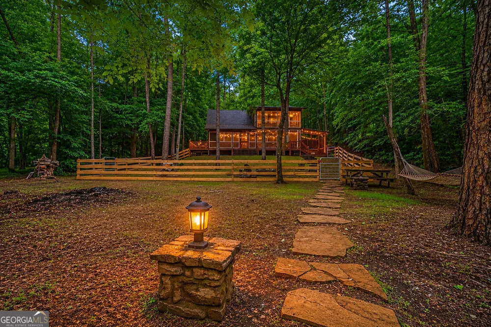 73 Horizon LN Epworth, GA 30541