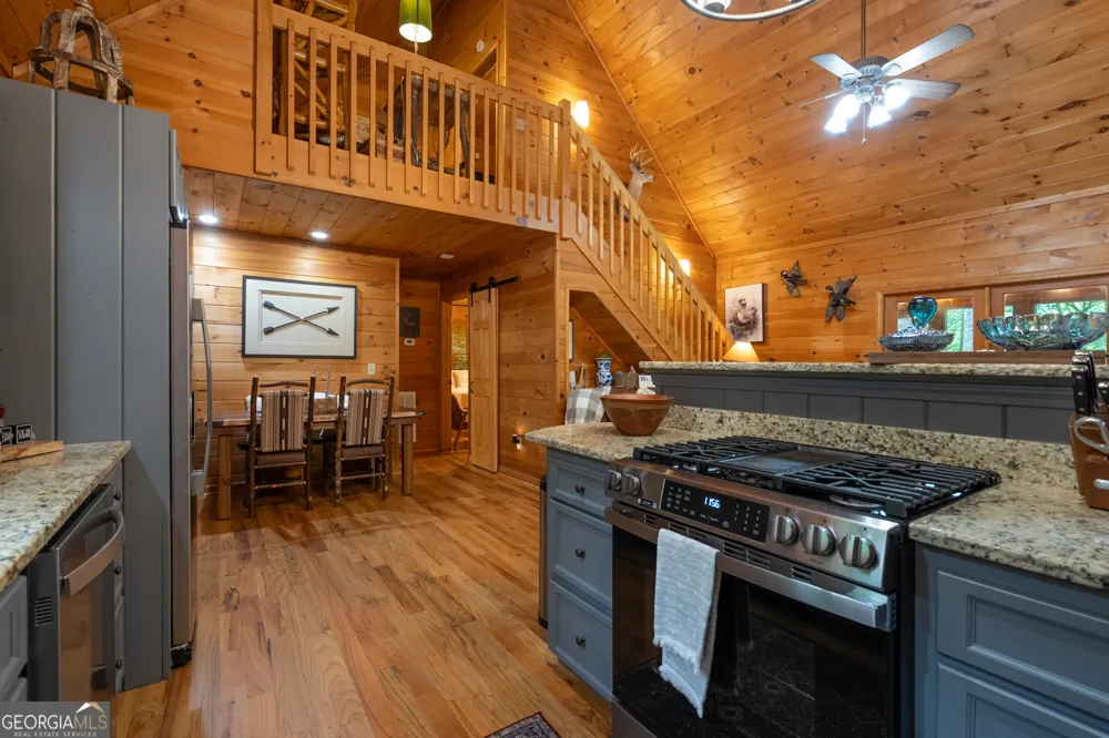 73 Horizon LN Epworth, GA 30541