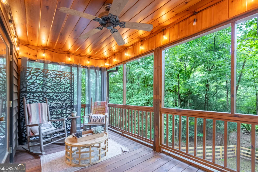 73 Horizon LN Epworth, GA 30541