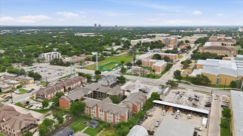 218 Texas Boulevard #109