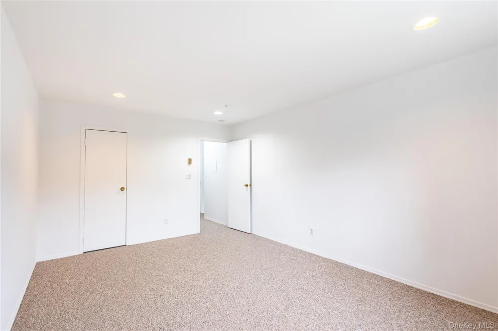 101 Sylvan Avenue #65 Miller Place, NY 11764