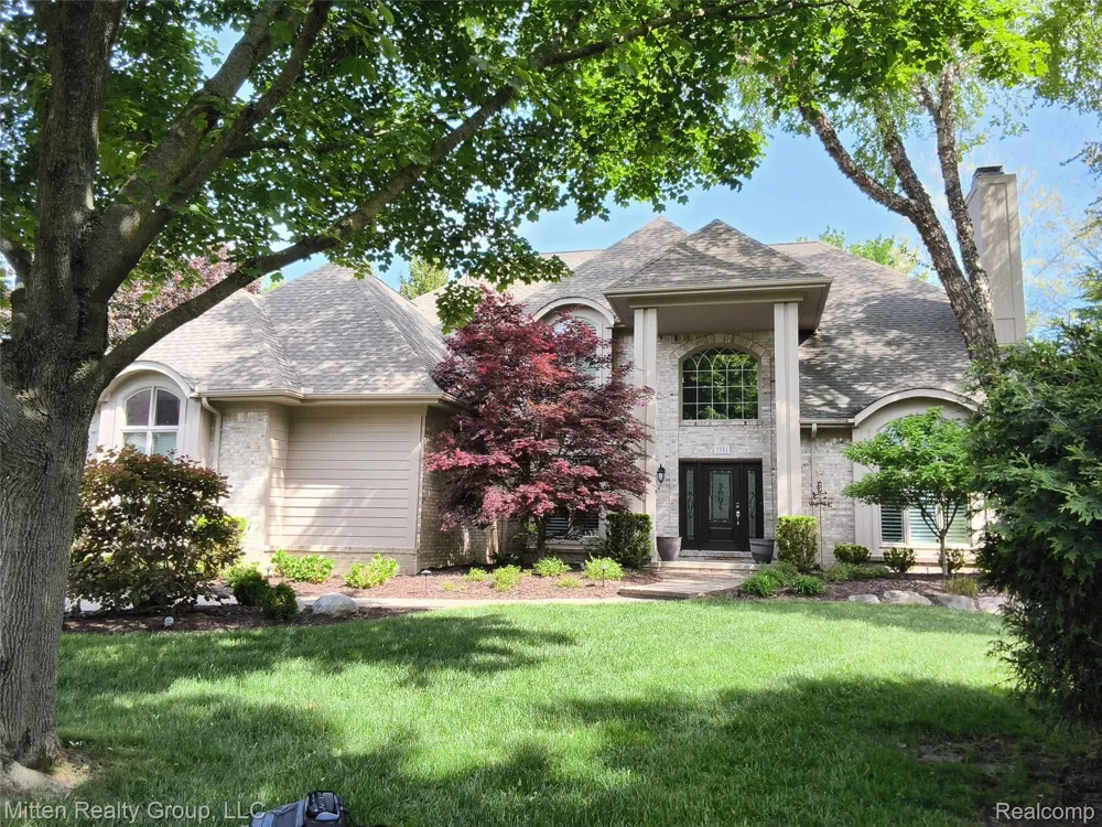 3351 Red Fox Court West Bloomfield Charter Township, MI 48324