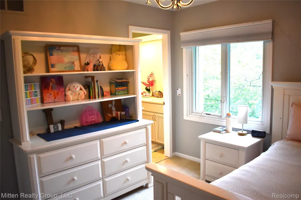 3351 Red Fox Court West Bloomfield Charter Township, MI 48324
