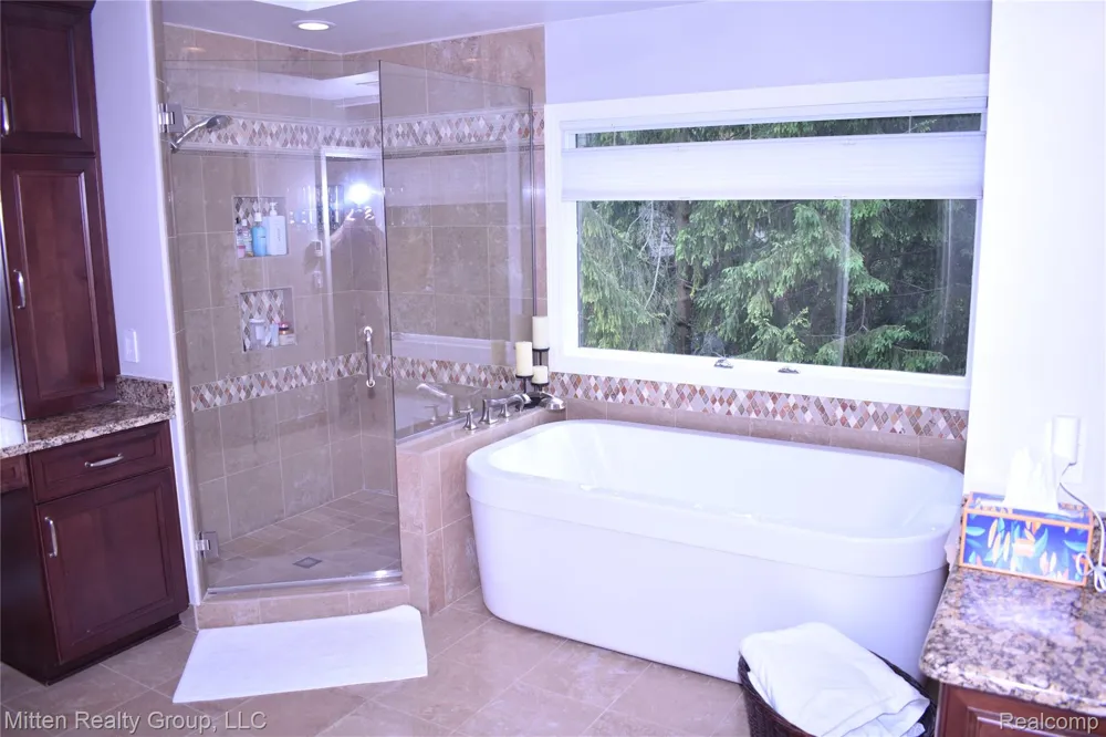 3351 Red Fox Court West Bloomfield Charter Township, MI 48324