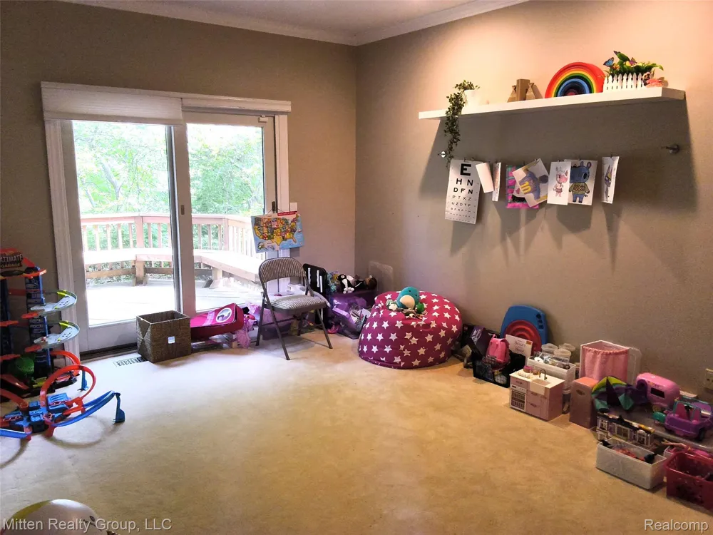 3351 Red Fox Court West Bloomfield Charter Township, MI 48324