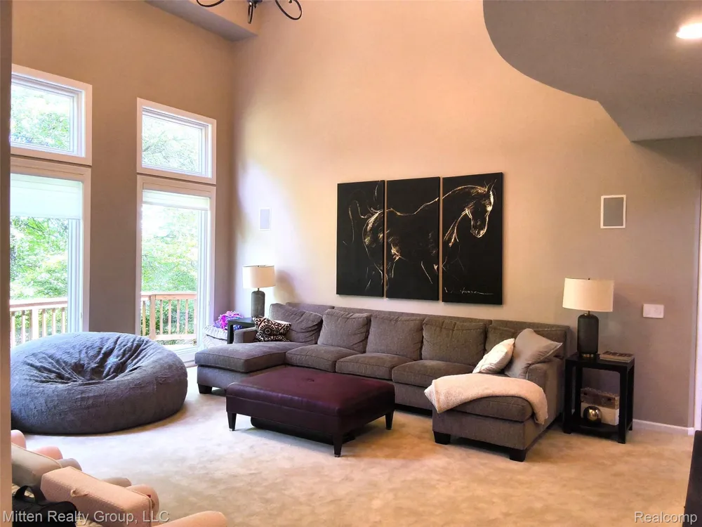 3351 Red Fox Court West Bloomfield Charter Township, MI 48324