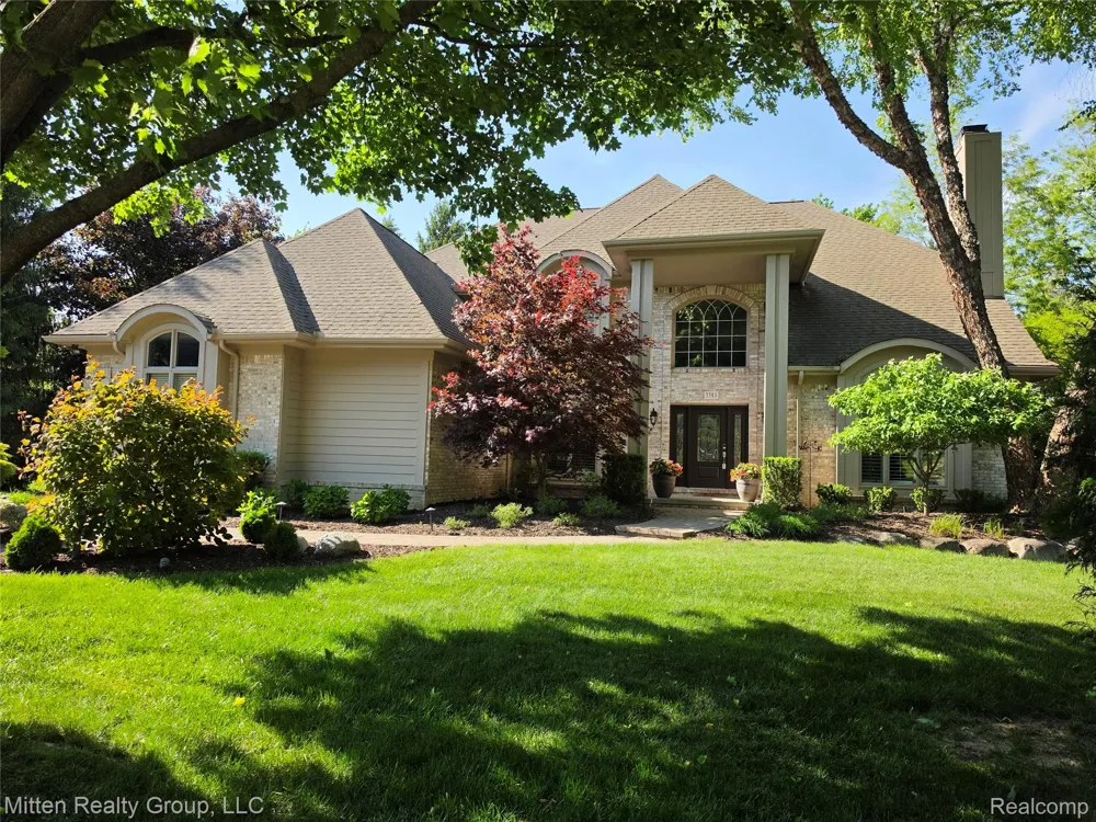 3351 Red Fox Court West Bloomfield Charter Township, MI 48324
