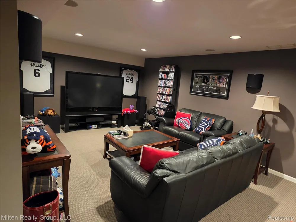 3351 Red Fox Court West Bloomfield Charter Township, MI 48324