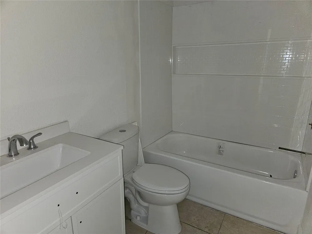 200 COUNTRY CLUB DRIVE #1101 Largo, FL 33771