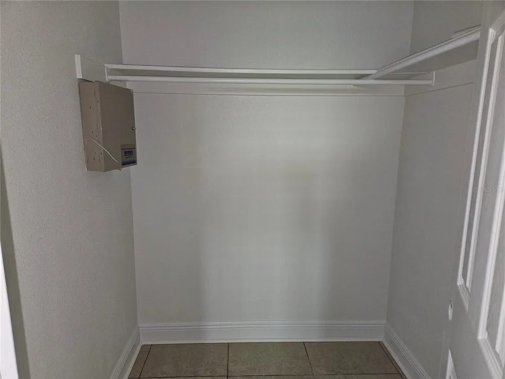 200 COUNTRY CLUB DRIVE #1101 Largo, FL 33771