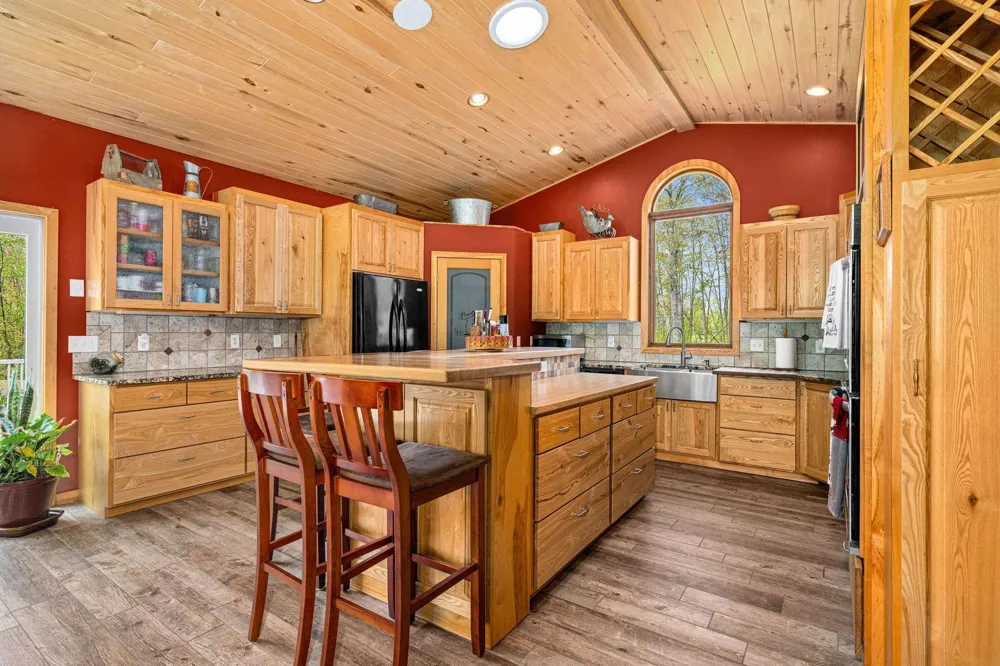 76100 Maple Road Willow River, MN 55795