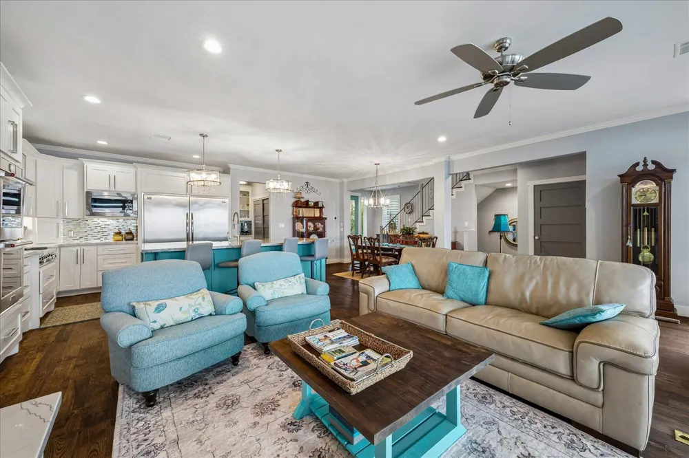 4019 Bayshore Drive Drive Bacliff, TX 77518