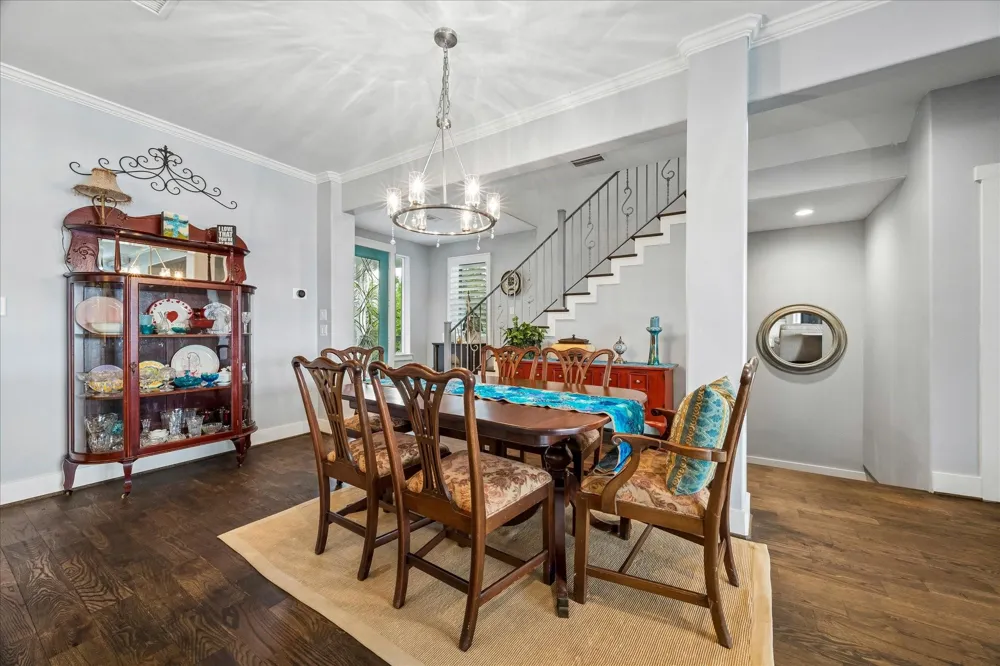 4019 Bayshore Drive Drive Bacliff, TX 77518