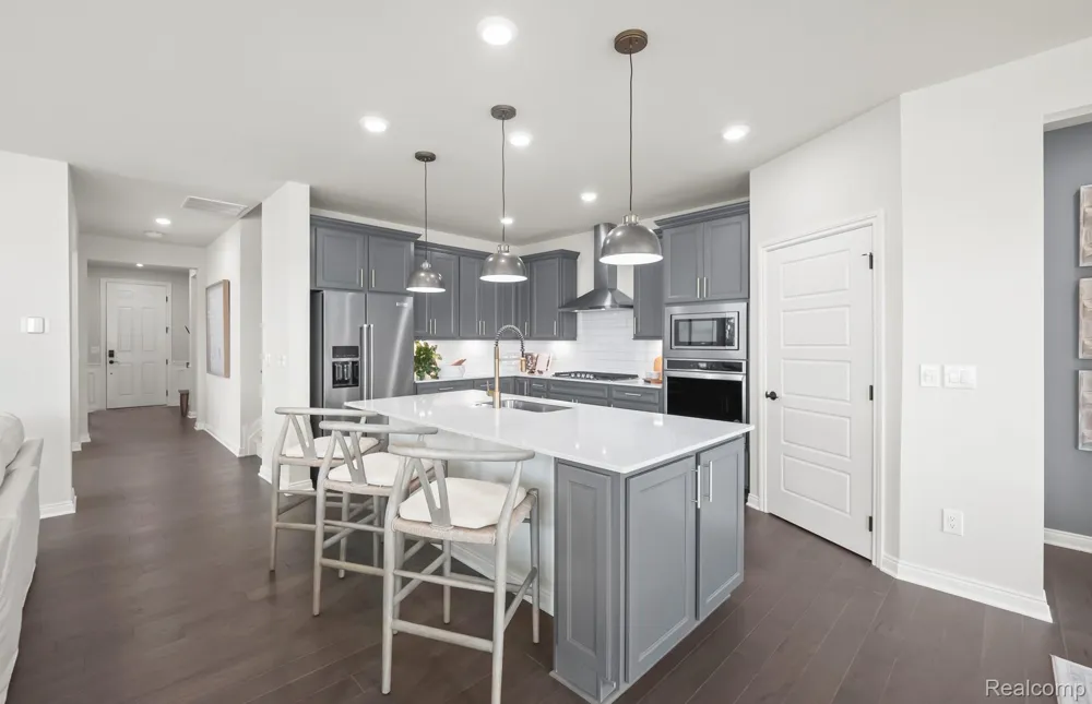 4137 Dogwood Drive Milford Charter Township, MI 48381