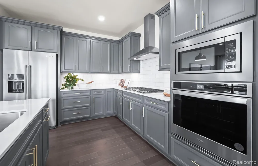 4137 Dogwood Drive Milford Charter Township, MI 48381