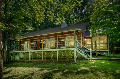1150 Treanor Springs Rd