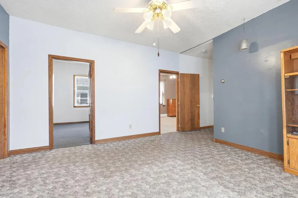 102 E Lyon Street Minneota, MN 56264