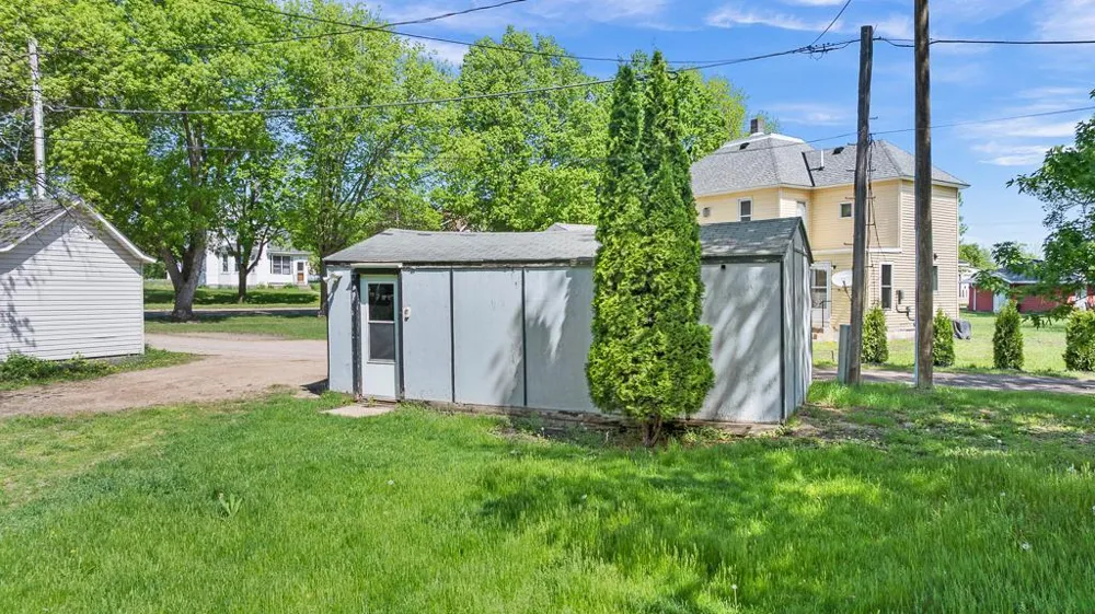 102 E Lyon Street Minneota, MN 56264