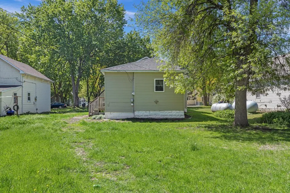 102 E Lyon Street Minneota, MN 56264