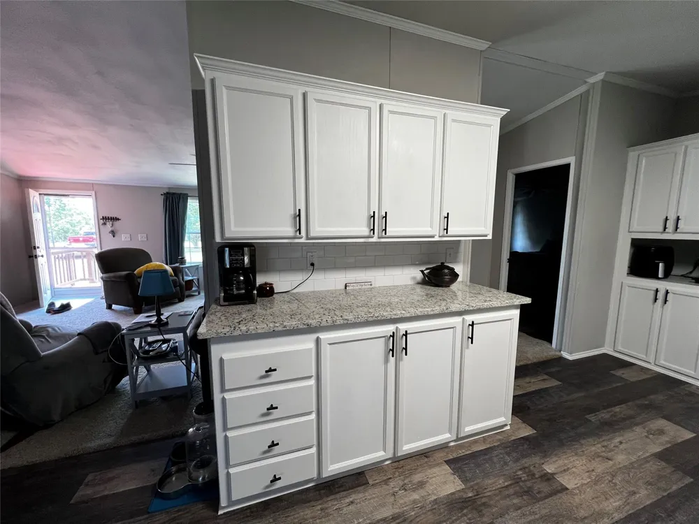2346 Pr 1105 Midway, TX 75852