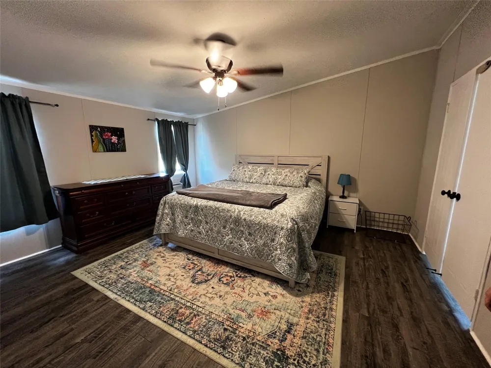 2346 Pr 1105 Midway, TX 75852