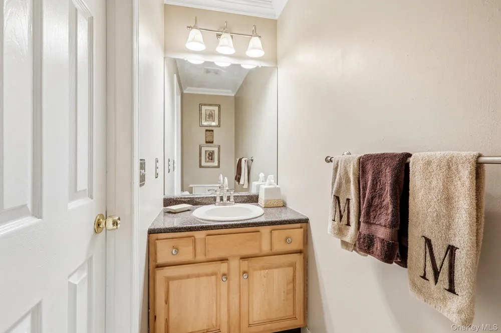 33 Sutherland Drive Highland Mills, NY 10930