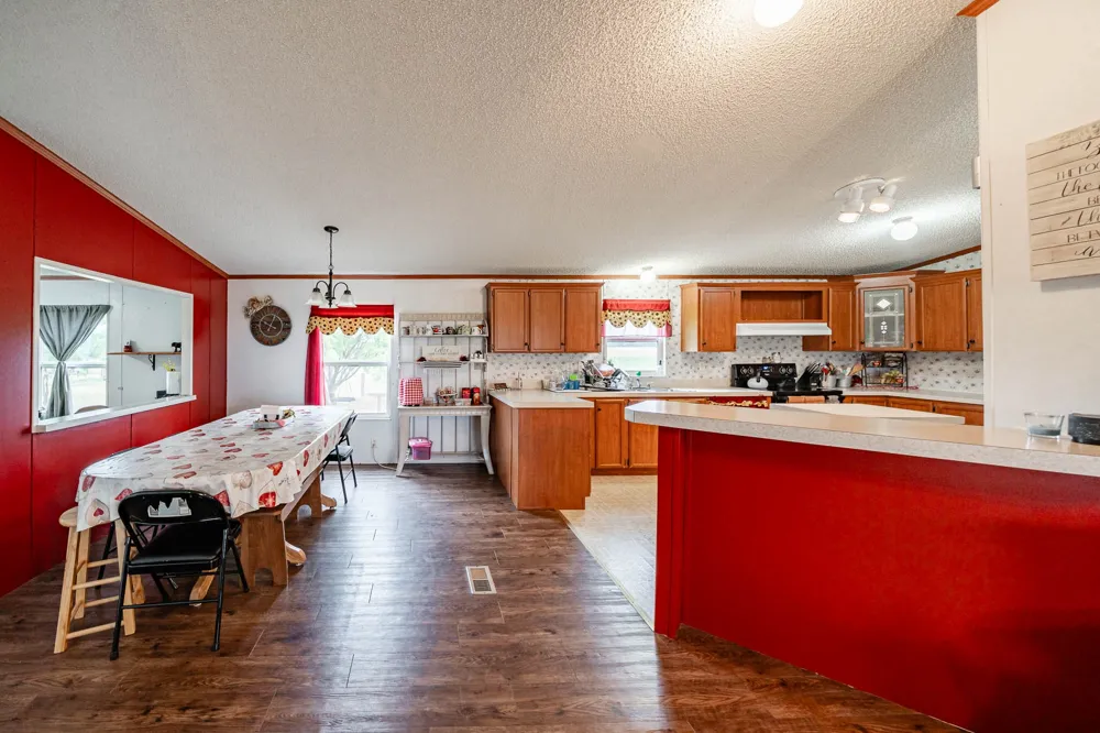 3923 CR 322 Hawley, TX 79525