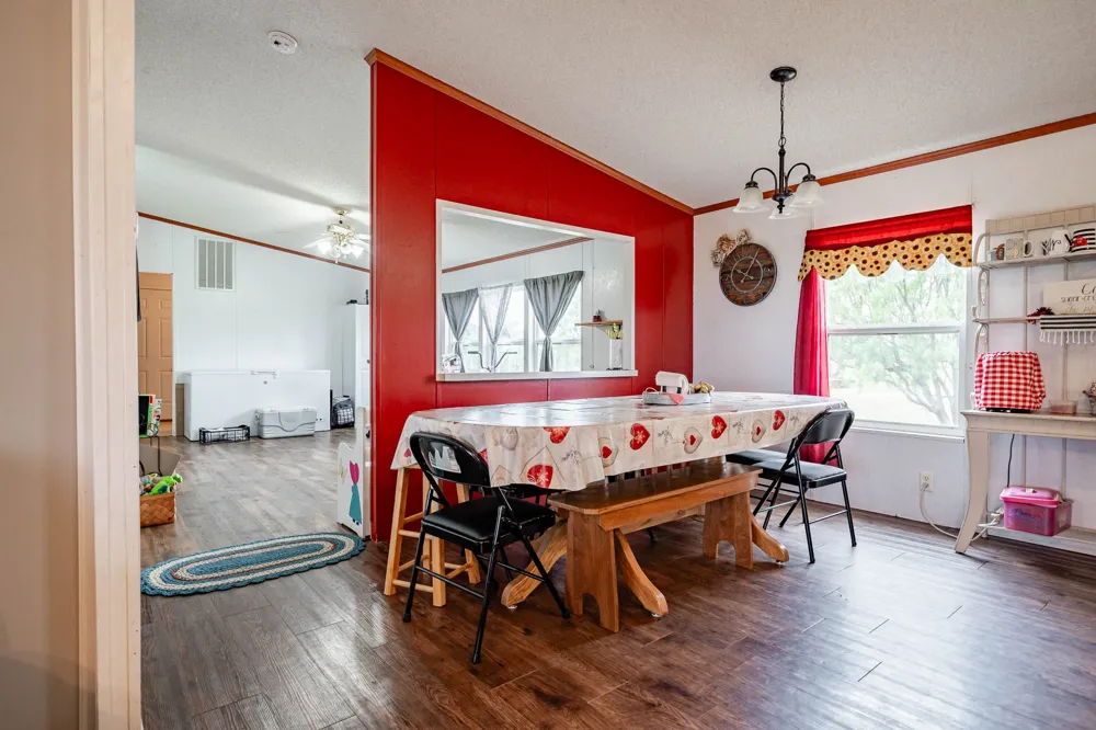 3923 CR 322 Hawley, TX 79525